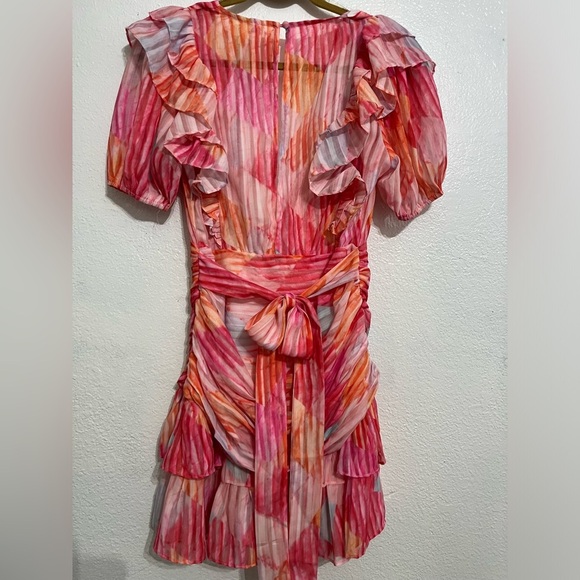 NWT L’atiste By Amy Womens M Multicolor Ruffle Mini Dress Deep V Puff Sleeve - Picture 4 of 14